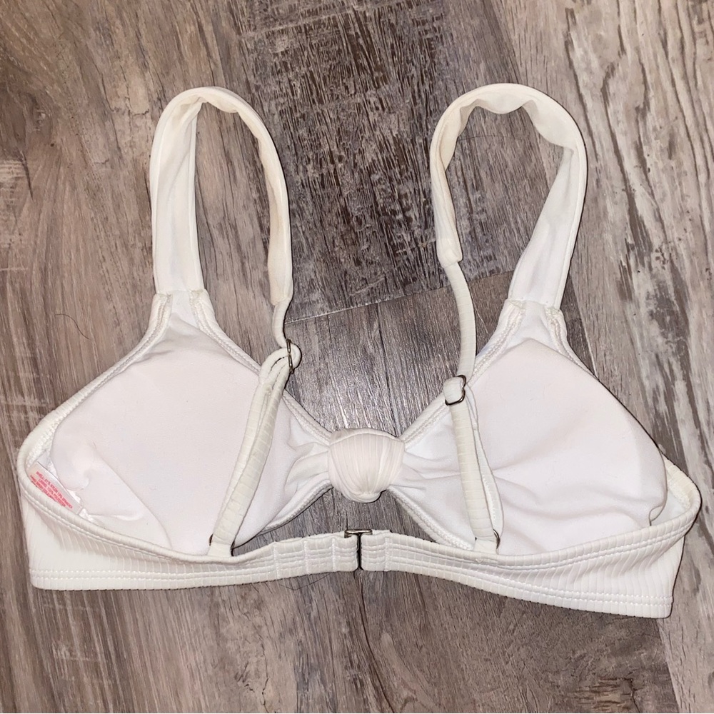 Xhilaration White Knot Bikini Top - Size Small - Picture 2 of 3